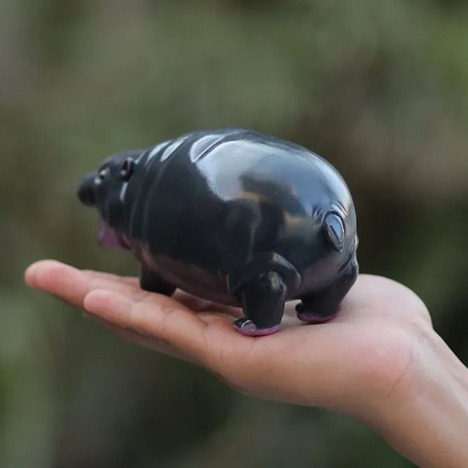 🦛Moo Deng Baby Pygmy Hippo Collectible - Limited Edition